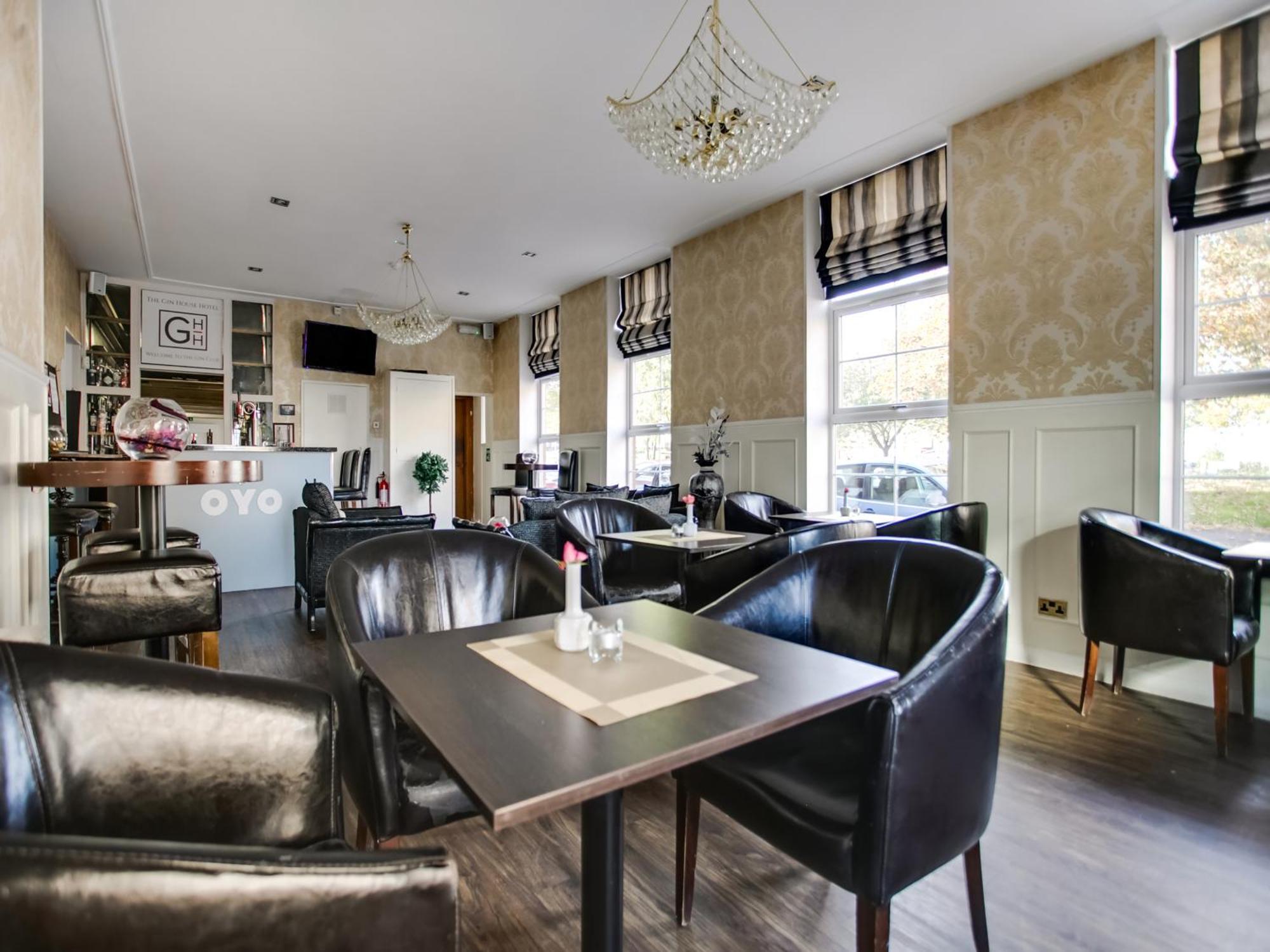 Oyo Gin House Hotel Greenock Exterior foto